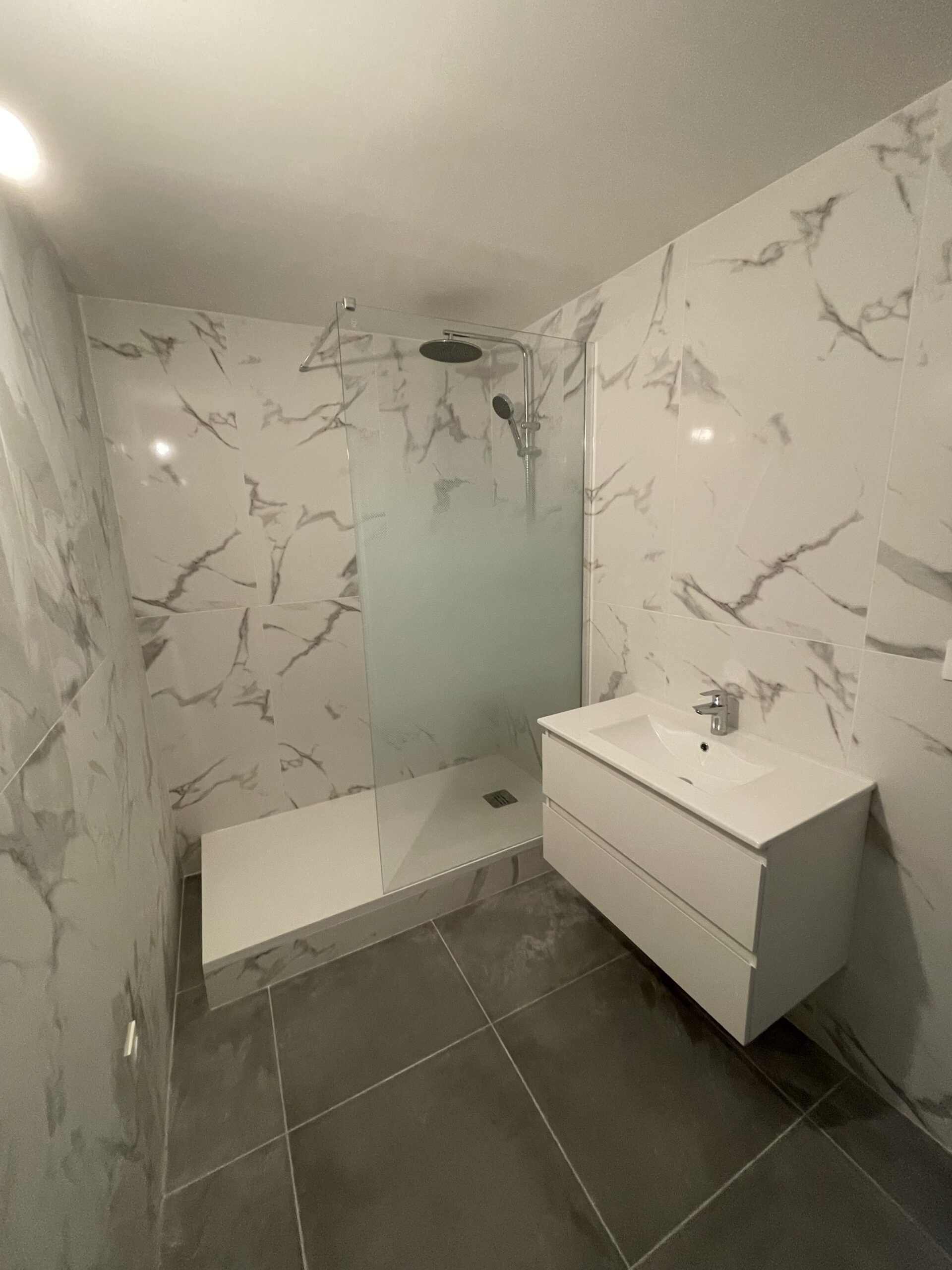 rénovation plomberie salle de bain saint morillon